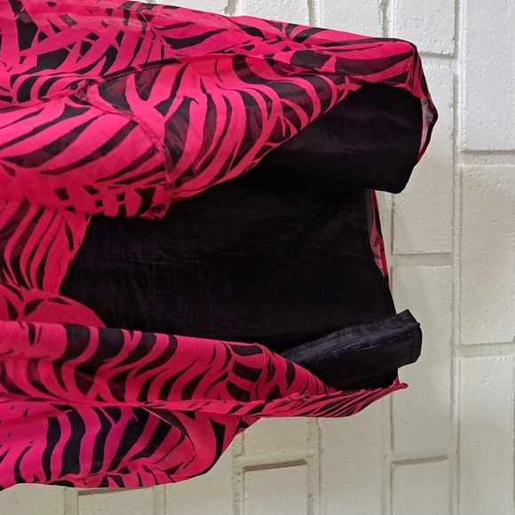 Le Suit Fusia/Black Tropical Lined Midi Skirt. Size 16 NWOT - Picture 3 of 8